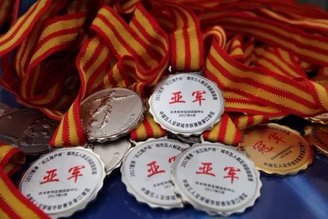 TA：皇马与罗德里个人条款不是问题，曼城可能把球员留到合同到期
